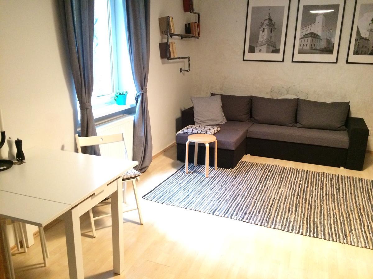 Historical Beer Apartment Bratislava Ngoại thất bức ảnh
